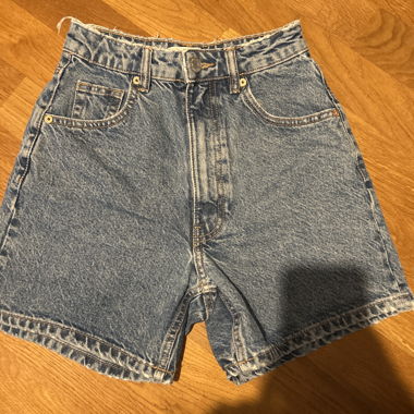 Shorts di jeans