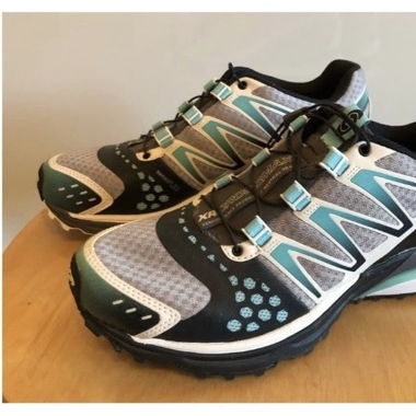 Salomon Gr. 40 Trailrunning Schuhe
