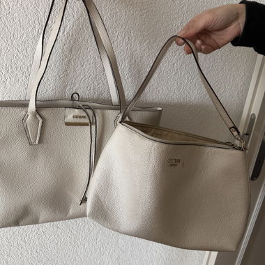 Guess Tasche mit Innen Tasche