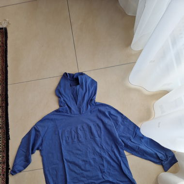 Kapuzenpullover