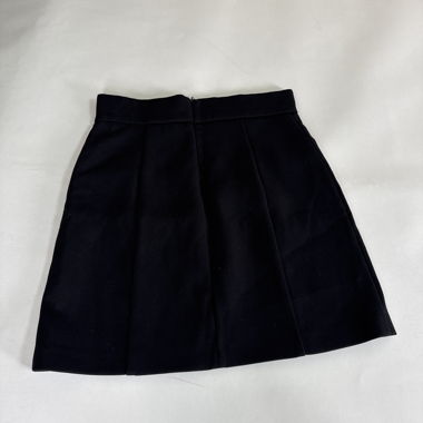 Black pleated mini skirt