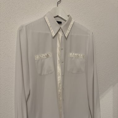 Bluse mit Details