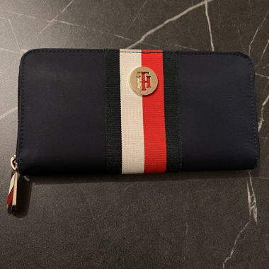 Tommy Hilfiger Portmanteau 