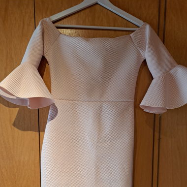 Robe de cocktail rose pale 