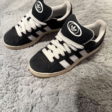 Adidas Campus