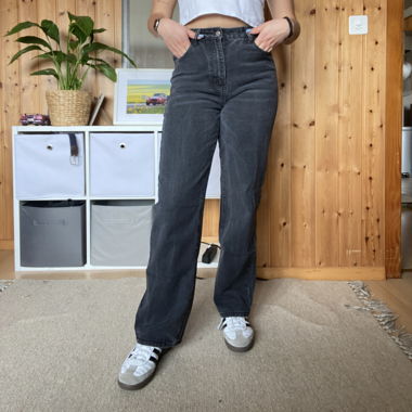 black jeans
