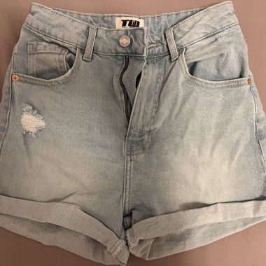 kurze jeanshose
