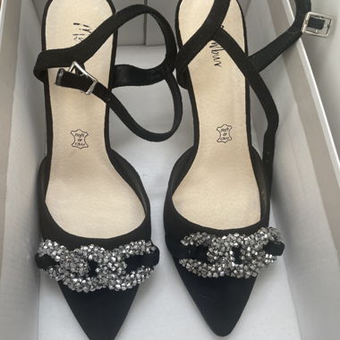 Menbur black stiletto sandals, size 38, new