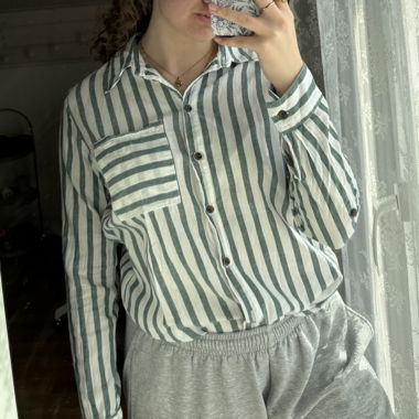 Striped long-sleeve shirt green-white size 38