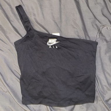 Top asimmetrico Nike Air