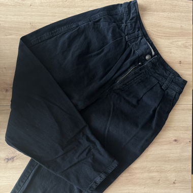 Balloon Leg Jeans Black