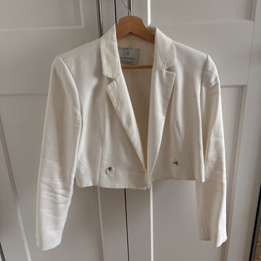 Cropped blazer white