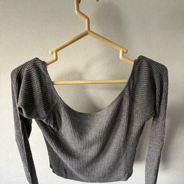 Long sleeve T-shirt grey