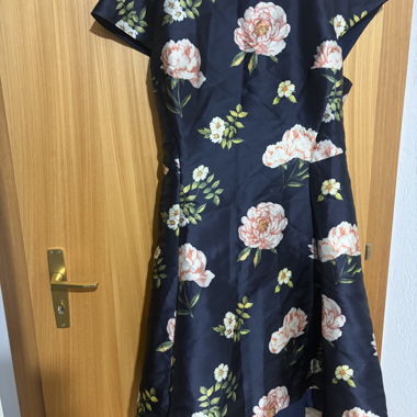 Chi Chi London Curve navy dress UK size 26