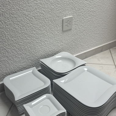 Geschirr Set 