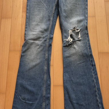 Flared Jeans