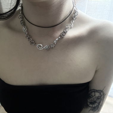 Collier anneaux et fil de fer 