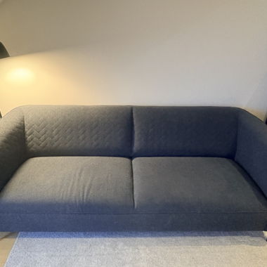 Canapé bleu en tissu