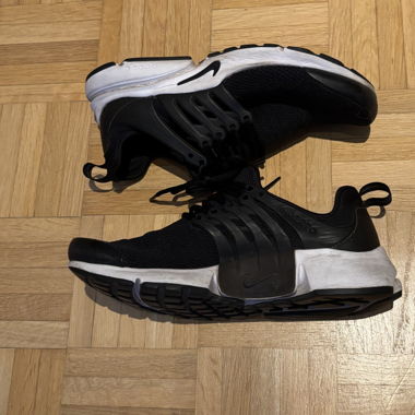Nike Damen Turnschuh