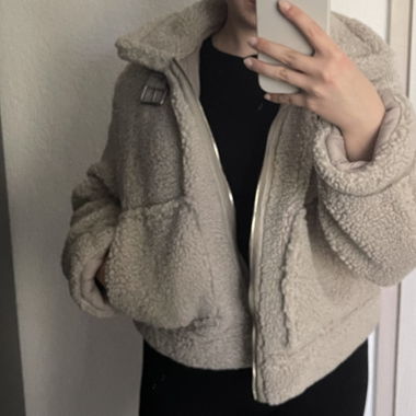 Beige Teddyfell-Jacke
