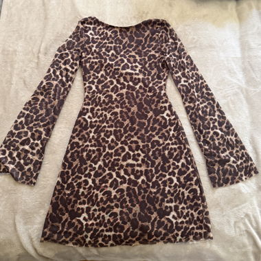 Abito leopardato maniche lunghe