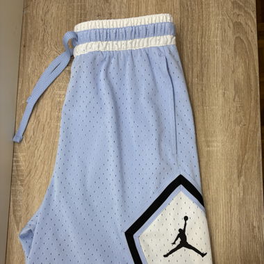 Short Jordan bleu clair 