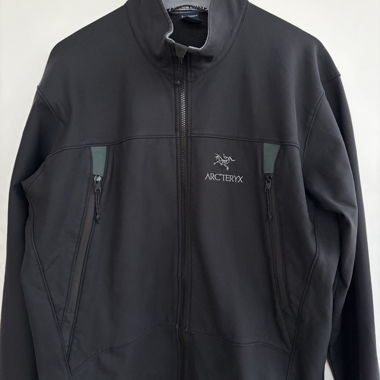 Giacca softshell nera Arcteryx