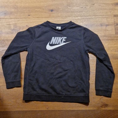 Nike pullover