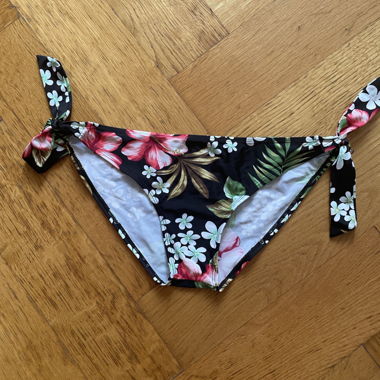 Slip de bain imprimé tropical 