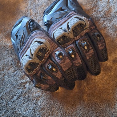 Motorrad Handschuhe für Sommer 