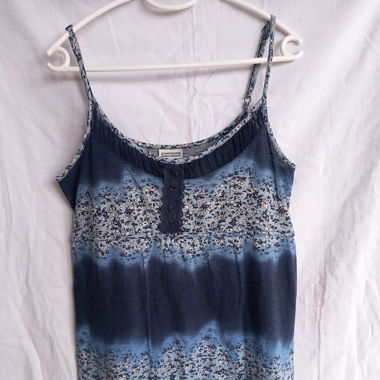 Robe / Tunique bleue à motifs