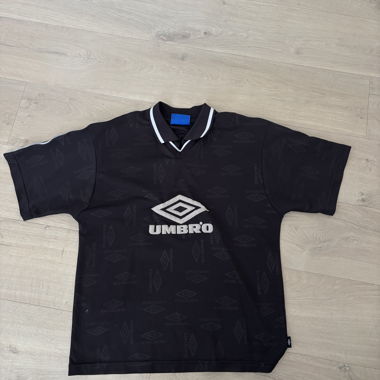 T-shirt Umbro nero logo M