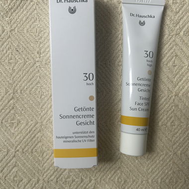 Dr. Hauschka Tinted Sunscreen