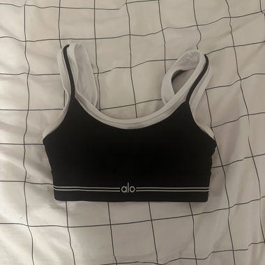 Brassière de sport Alo noir/blanc