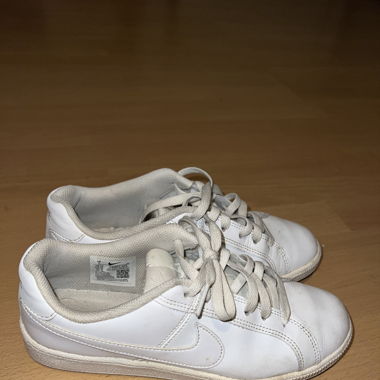 NIKE BLANCHE