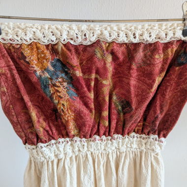 Robe sans épaules faite main