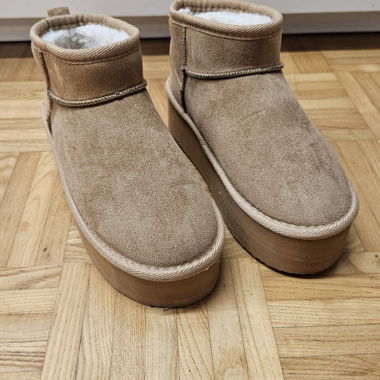 Winter boots