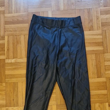 Leggins in Lederoptik