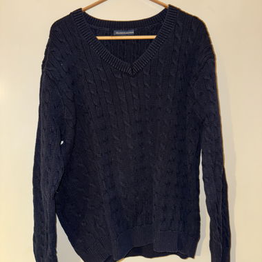 Brandy Melville sweater
