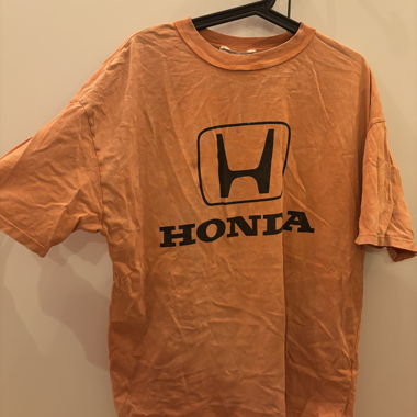 T-shirt orange Honda Pull & Bear taille M