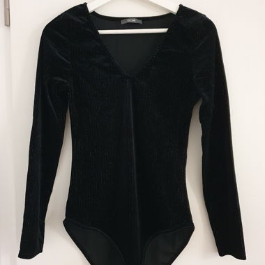 Body à manches longues noir avec paillettes