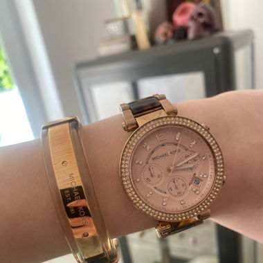 Michael Kors watch, and armcuff set in rosé gold 