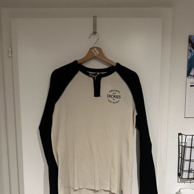 Pull dickies