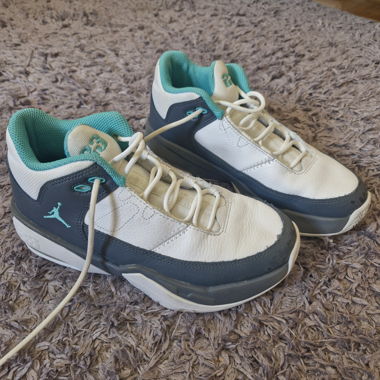 Jordan Turquoise 