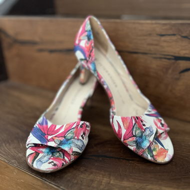 Peter Kaiser Pumps with Floral Pattern