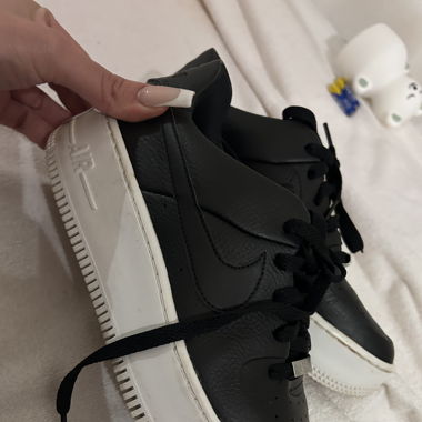 Nike Sneaker