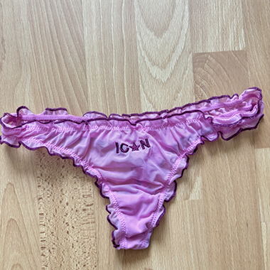 ICON Rose String