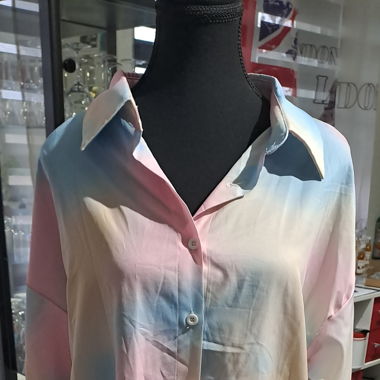 Blouse arc-en-ciel 