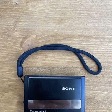 Appareil photo numérique Sony Cybershot DSC-T20 - Défectueux