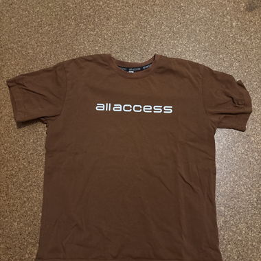 T-shirt marrone all access
